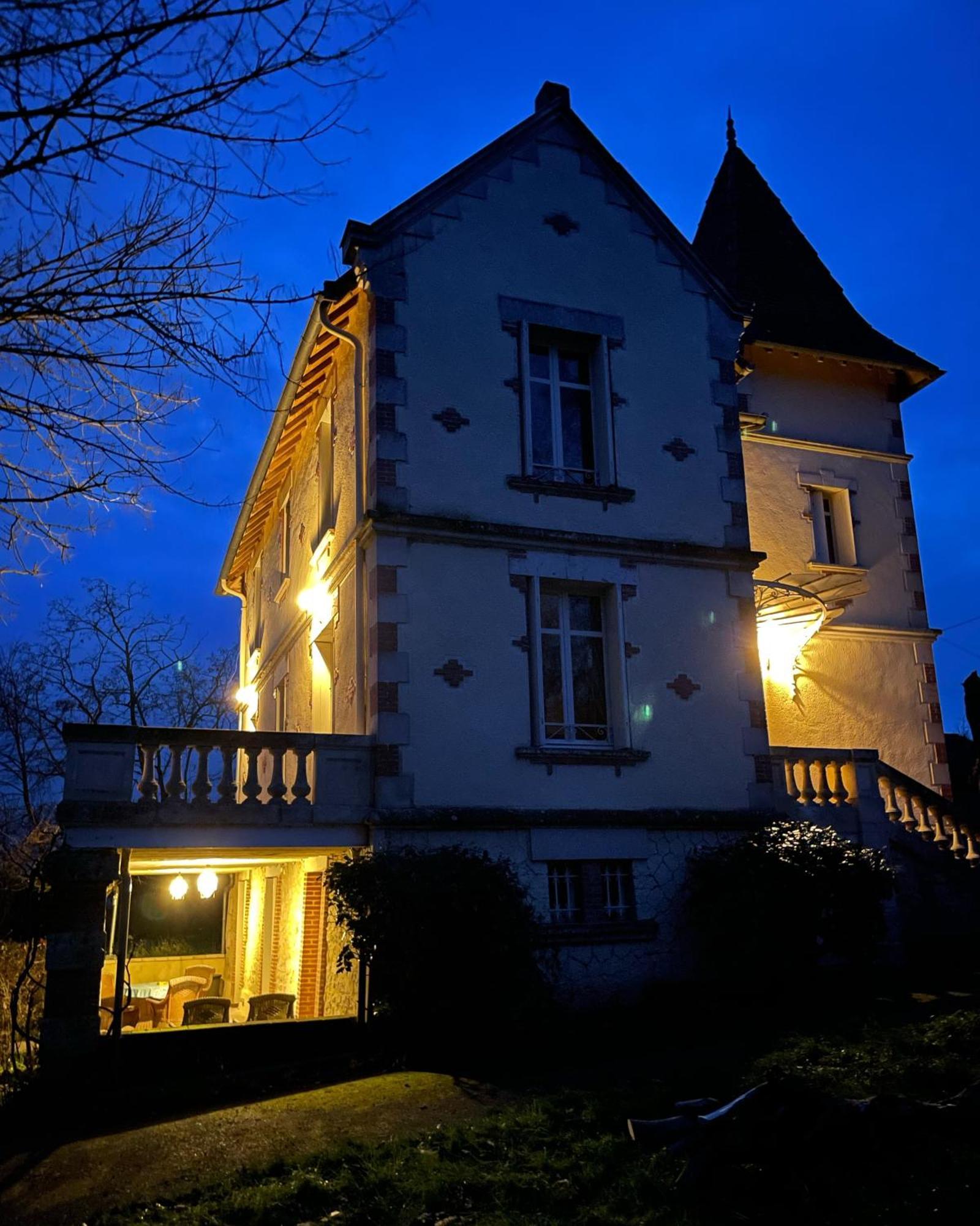 مبيت وإفطار Fleurance Petit Chateau Le Piot المظهر الخارجي الصورة
